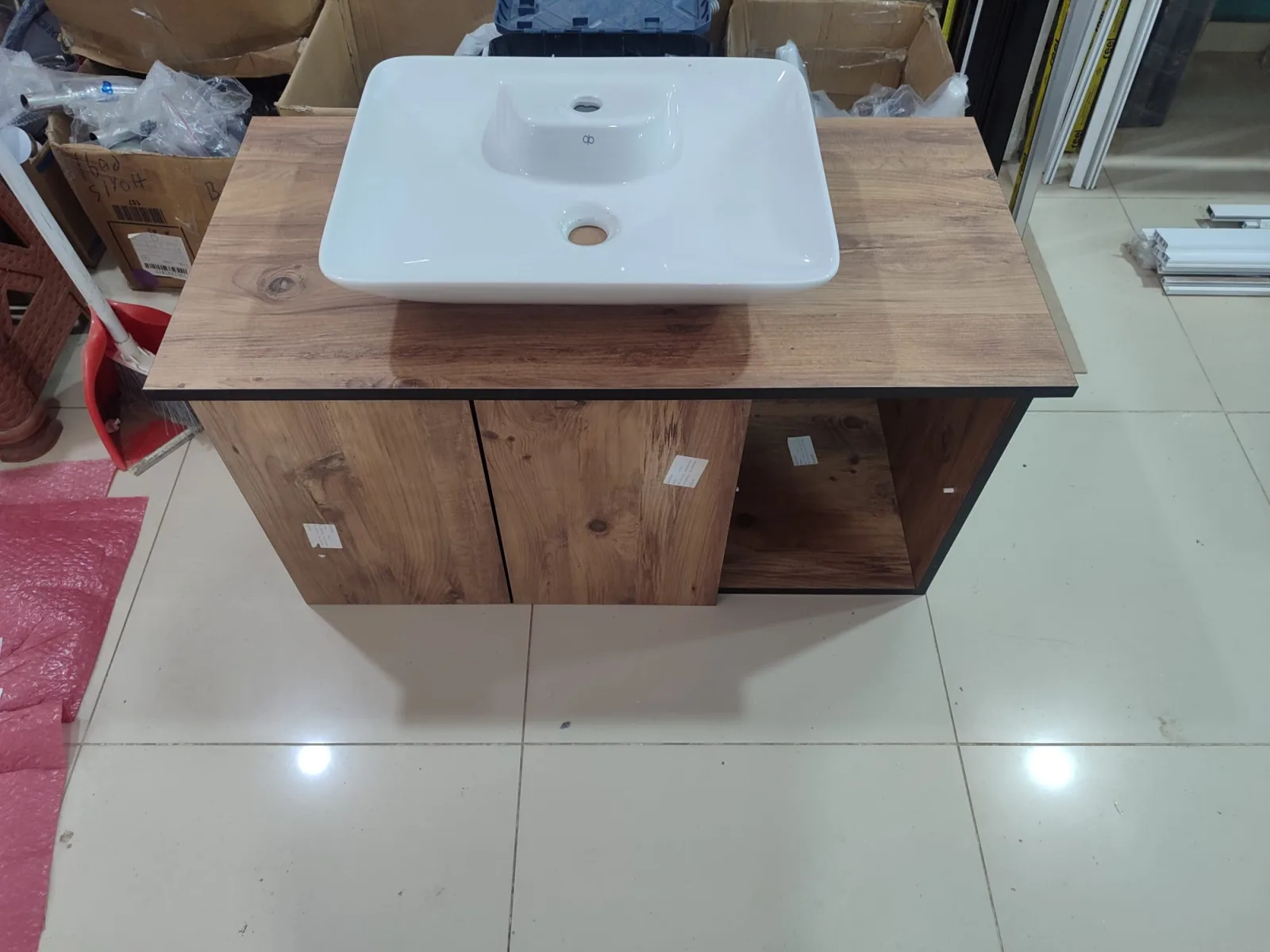 Ahşap Tezgahlı Rustik Banyo Dolabı